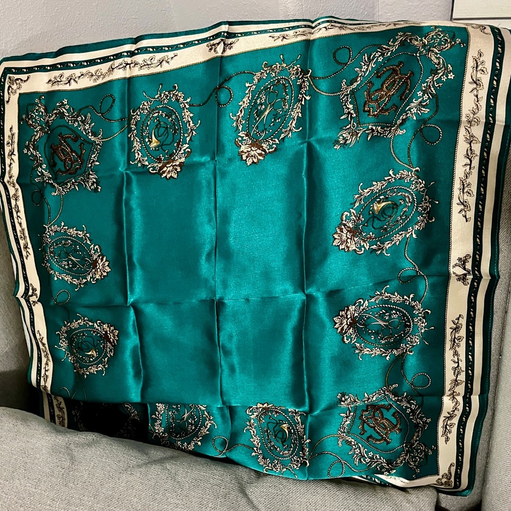 Beautiful Teal and Cream Silk Head Scarf - Picture 7 of 7